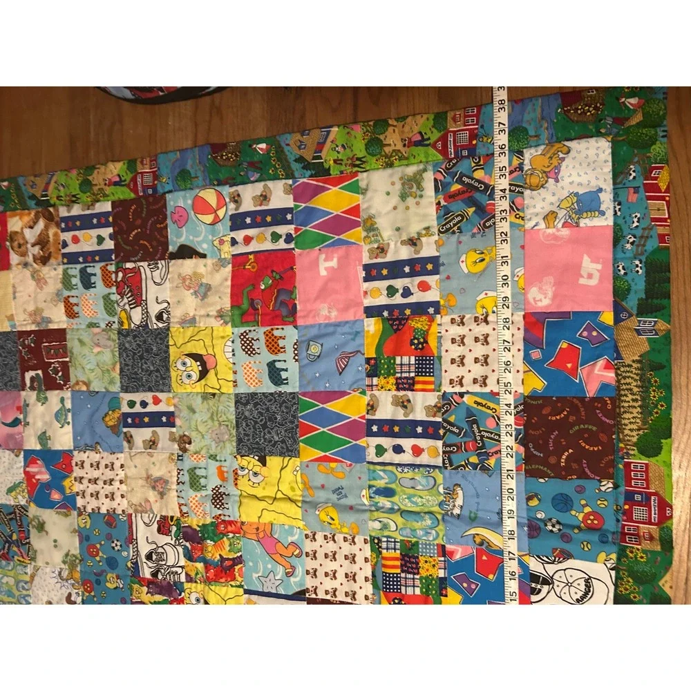Patchwork Quilt 34x46 Multi Character SpongeBob Garfield Kids